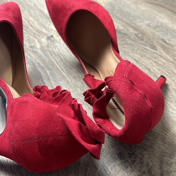 Christian Siriano Red Heels Size 8.5 - Picture 13 of 16